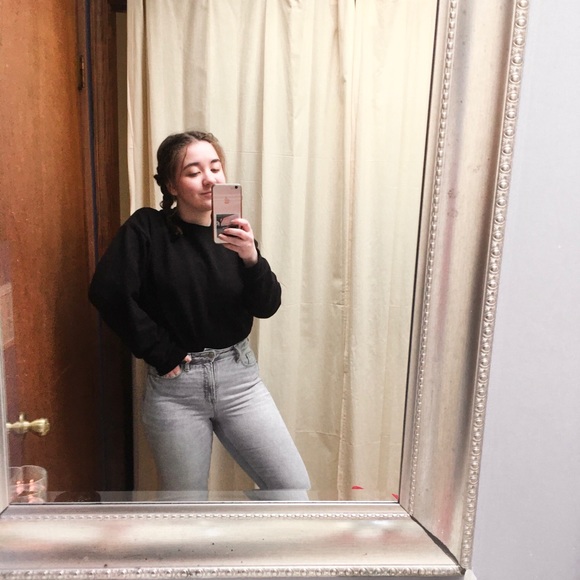 Meet your Posher, Abby - Picture 1 of 1